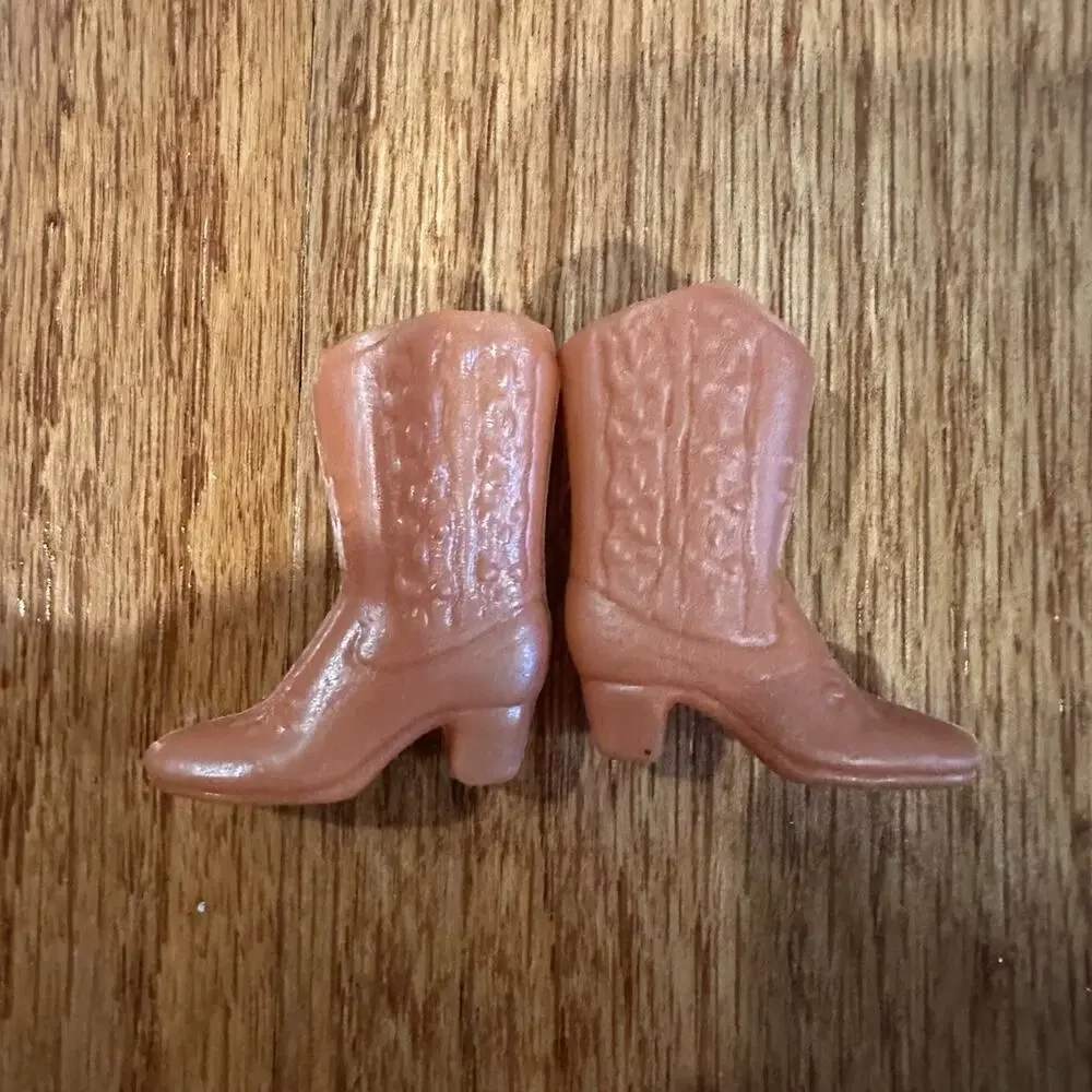 Vintage cowgirl boots for Barbie and fashion dolls